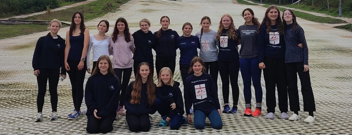 Latest News from the TWGGS Ski Team